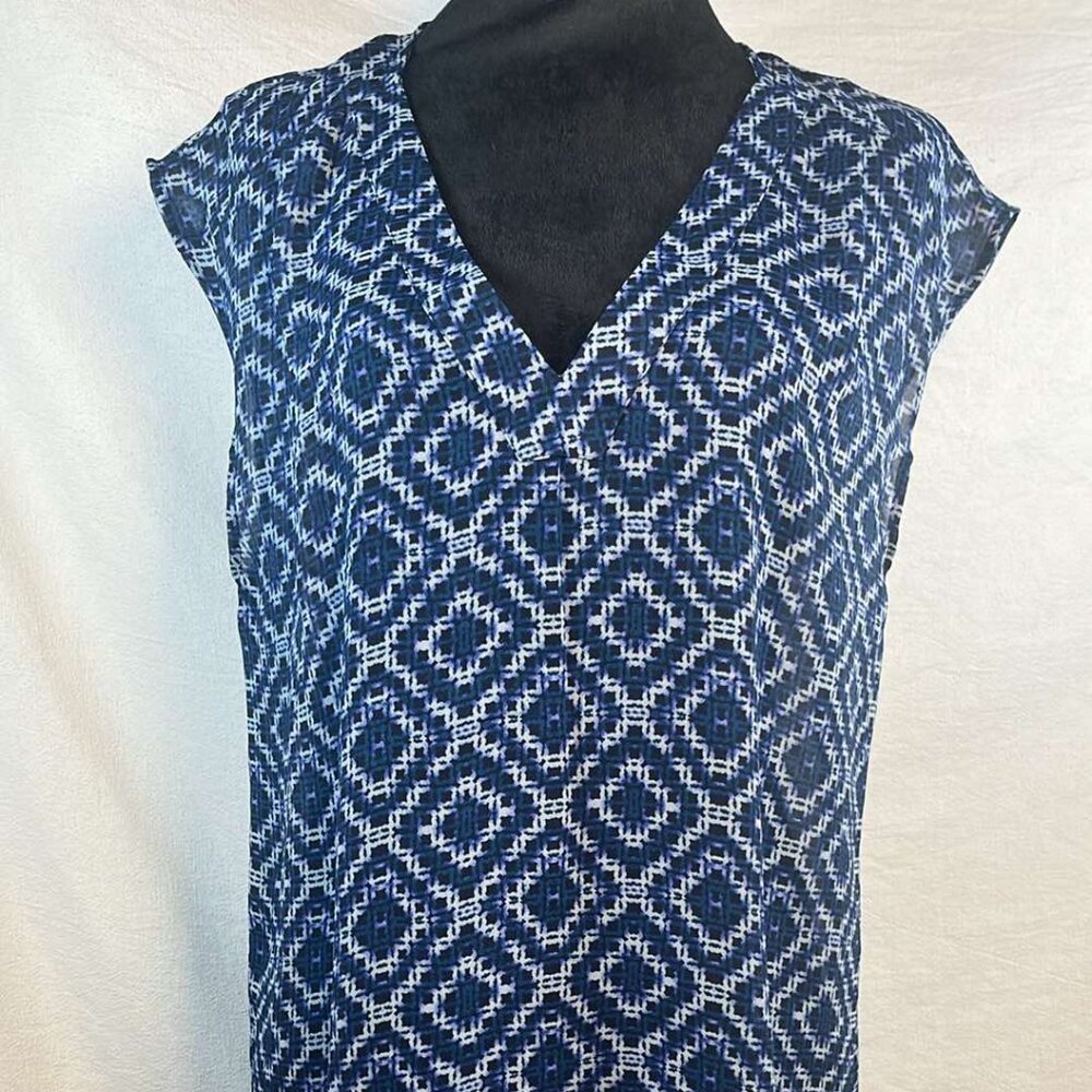 H&M Sleeveless Shell Blouse SZ 6 Spring Summer Office Vacation Resort Dinner wea